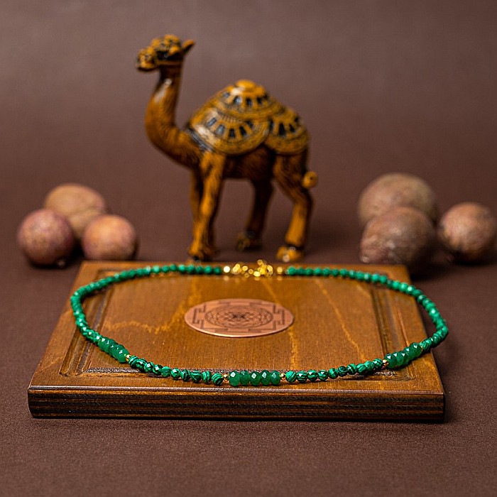 Colier Choker Vishal cu pietre sintetice de Malachit si Jad natural cu accesorii si sistem de inchidere din argint placat cu aur [10]