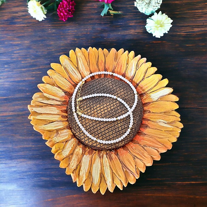 Colier Cocker Kalista cu margele de Coral alb si Argint 925 placat cu Aur [6]