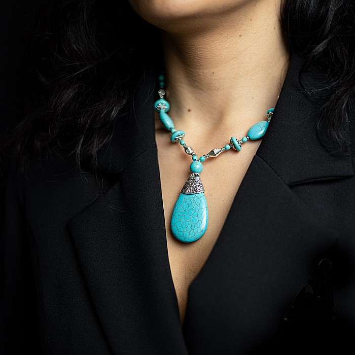 Colier Boho Howlit culoare Turcoaz, choker piatra naturala Naira [15]