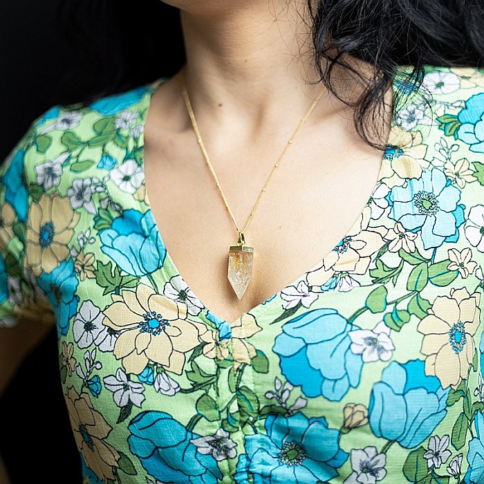 Colier cristale cu pandantiv varf Citrin, Savita, placat cu aur 18K, simbol al norocului si abundentei [13]