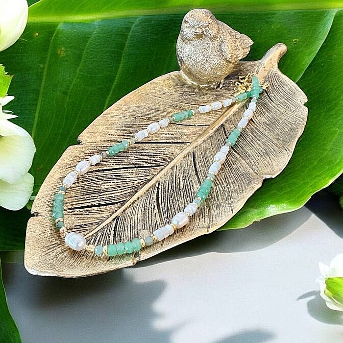 Colier elegant choker Lana din Jad verde si perle cu accesorii din argint placat cu aur [3]