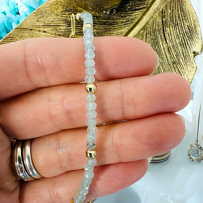 Colier lariat cu piatra naturala calcedonie albastra in forma de lacrima placat cu aur [8]