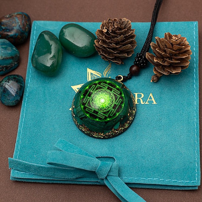 Medalion Orgonit Hara din pietre semipretioase de Malachit [7]