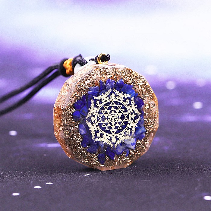 Pandantiv Cristale Lapis Lazuli Orgon Ruben cu Simbol SriYantra si Foite de Cupru [1]