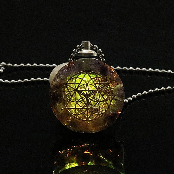 Pandantiv orgonit din Ametist cu lumina LED, Andor, simbol Samanta Vietii [2]