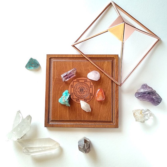 Piramida Meru cupru realizata manual cu diagrama sacra Sri Yantra activata, pentru incarcare, energizare, Feng Shui, Meditatie [5]