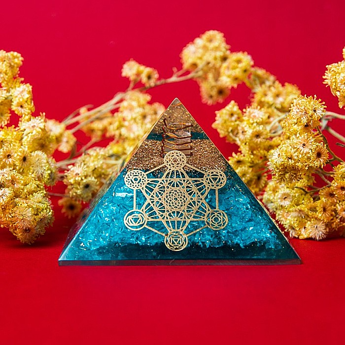Piramida Orgonica Aqua Stone cu Cristale de Acvamarin, Cuart si Spirala Vibrationala de Cupru, Simbol Cubul lui Metatron [2]
