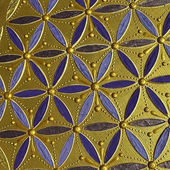 Serenitate Regala_Tablou Mandala Pictat Manual in culori regale auriu-mov, 40 cm [3]