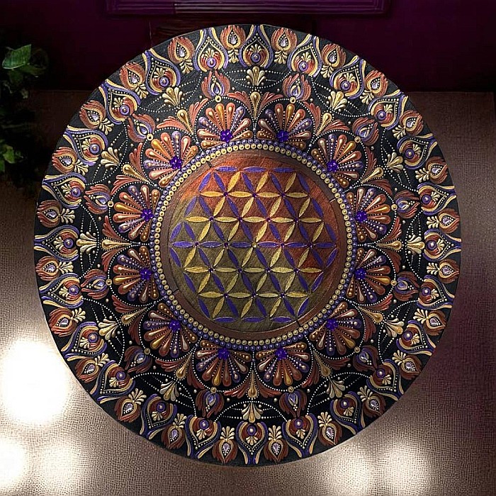 Tablou Mandala pictat manual cu Floarea Vietii in nuante de auriu, mov, cupru, 60 cm [3]