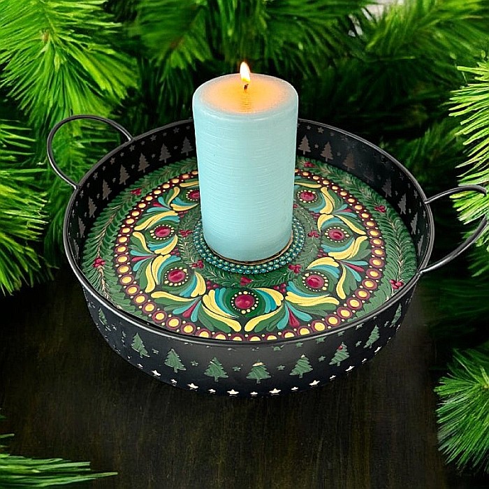 Tava decorativa Craciun pictata manual cu model mandala, 25 cm [3]