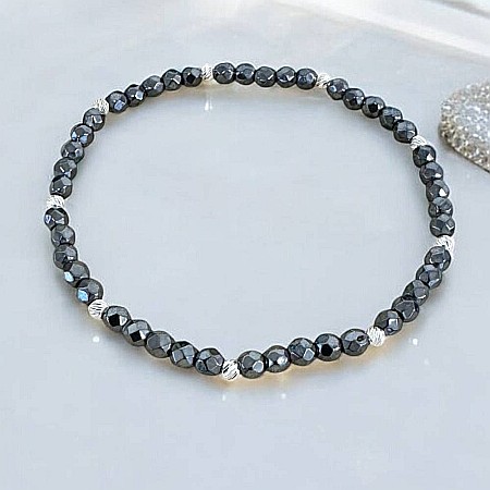 Bijuterii Hematit - Bratara Hematit Fatetat cu Accesorii din Inox pentru Barbati – Forta Interioara si Echilibru Energetic in Stil Masculin