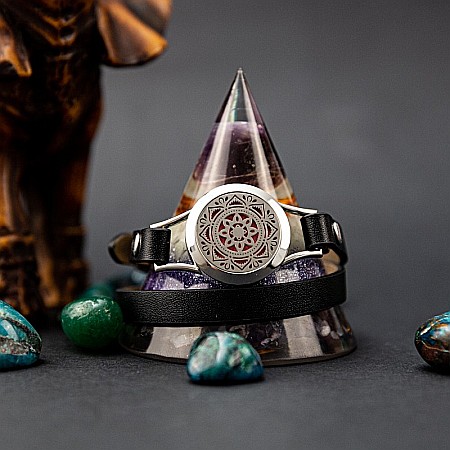 Bratara Aromaterapie, Curea din Piele Ecologica, Neagra, Dubla, cu Model Mandala [7]