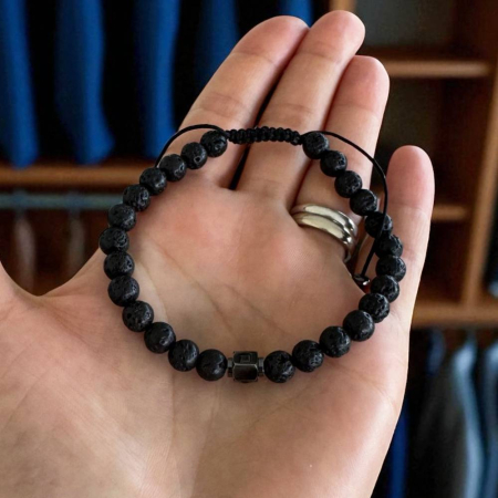 Bratara barbati ajustabila pe snur Cian din pietre de lava cu charm inox [3]