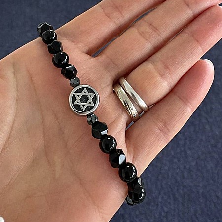 Bratara barbati elastica Brett din Onix cu Hematit si charm Steaua lui David [2]