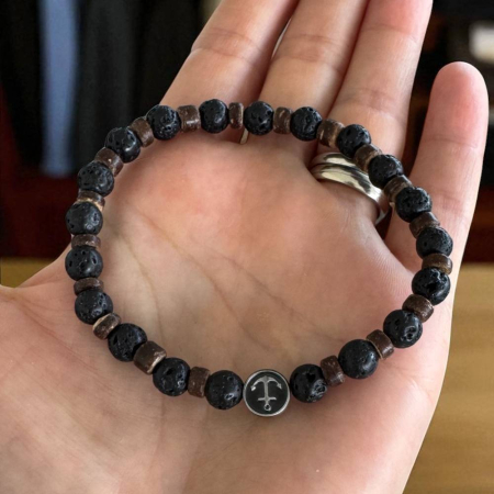 Bratara barbati elastica Thaddeus din pietre de lava si rondele de lemn de cocos cu charm inox [7]