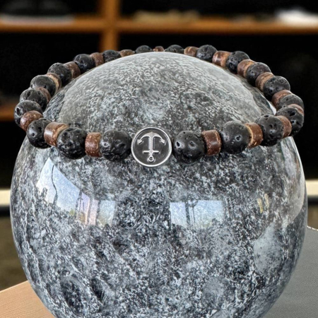 Bratara barbati elastica Thaddeus din pietre de lava si rondele de lemn de cocos cu charm inox [8]
