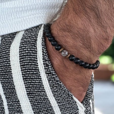 Cristale dupa culoare - Bratara Barbati Soren din Onix Mat si Obsidian Maro Snow Flake cu hematit
