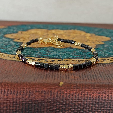 Bratara Boho din cristale de Spinel Negru [6]