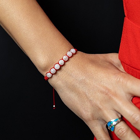 Bratari snur - Bratara dama Iolanda din cristale de Piatra Lunii cu snur rosu, margele de 8mm