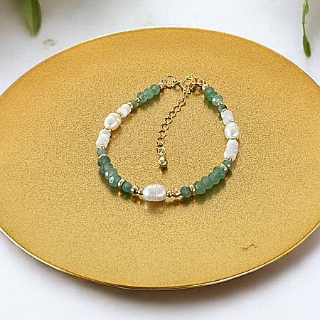 Bratara dama Lana din jad verde si perle naturale cu argint placat cu aur [1]