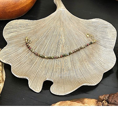 Bratara dama Samira din cristale de Unakit realizata manual cu accesorii si inchidere din argint placat cu aur [2]