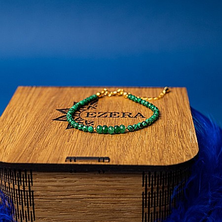 Bratara dama Vishal din pietre sintetice de Malachit si Jad Verde cu sistem de inchidere din argint 925 placat cu aur 14K [5]