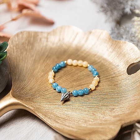 Galben - Bratara fete din cristale de Jad si charm scoica, Hirani, margele de 6mm