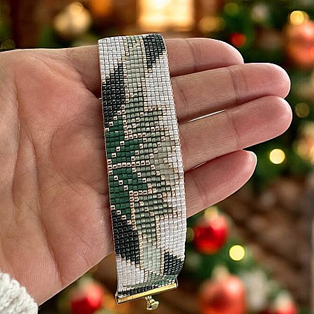 Bratara lata verde handmade din margele miyuki, Selma [6]