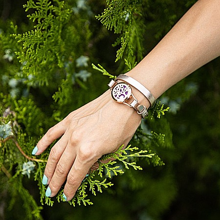 Bratara Pentru Aromaterapie Uleiuri Esentiale, Curea din Piele Ecologica, Aurie, Dubla, cu Medalion Rose Gold Flower [1]