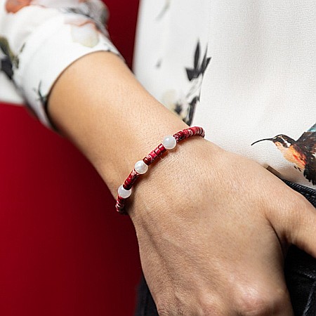 Bratara pietre semipretioase dama, Lori, cu cristale de Piatra Lunii si distantiere din Sediment Marin Rosu [3]