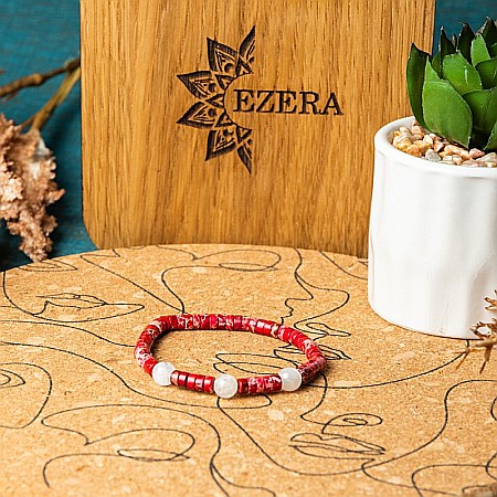 Bratara pietre semipretioase dama, Lori, cu cristale de Piatra Lunii si distantiere din Sediment Marin Rosu [9]