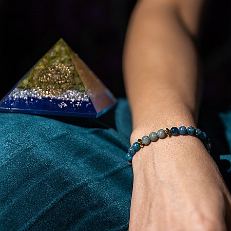 Bratara pietre semipretioase femei, Ekanta, din cristale de Apatit Albastru si Jad Verde, sfere de 6mm [2]