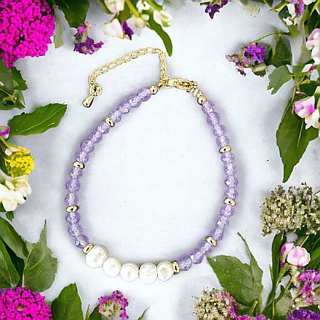 Bratara prieteniei Natya din cristale de Ametist si Perle Naturale