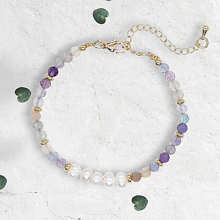 Bratara prieteniei Natya din cristale de Fluorit si Perle Naturale