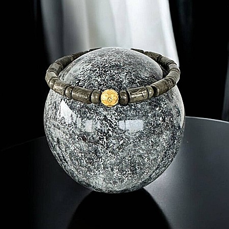 Bratara snur barbati Alger din Pirita cu charm din inox placat auriu [1]