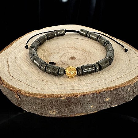 Bratara snur barbati Alger din Pirita cu charm din inox placat auriu [2]