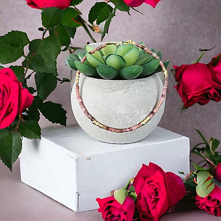 Roz - Bratara Tashi din cristale naturale de Strawberry quartz (cuart culoarea capsunii)