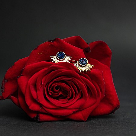 Cercei Kanya in forma de soare cu piatra druzy naturala, placati cu aur de 18K [3]