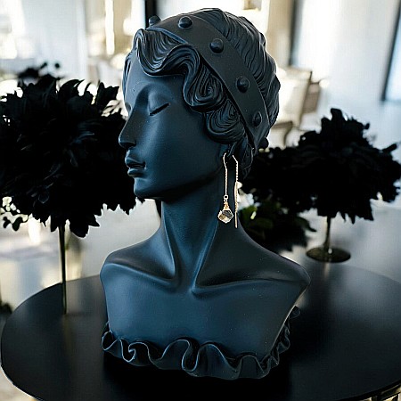 Cercei lungi drop eleganti Elara cu cristal brut de Peridot placati cu aur [2]