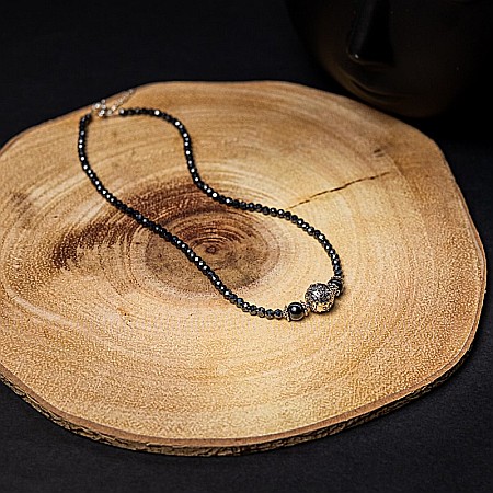 Colier Choker Asha din pietre naturale de Hematit Magnetic cu Titan, inchidere si accesorii din argint [6]