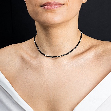 Colier choker Blake din pietre semipretioase de Spinel negre, cu accesorii si sistem de inchidere din argint 925