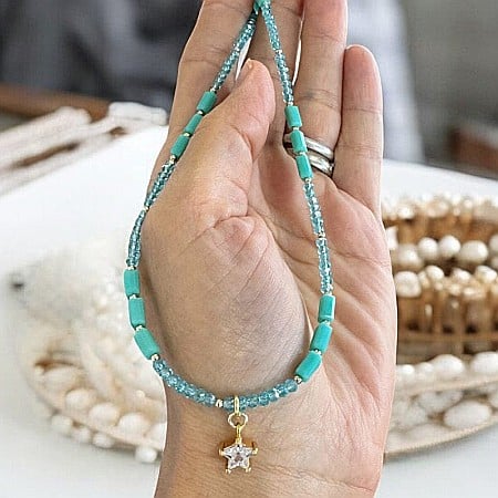 Colier choker din cristale de apatit Colin, cu charm stea din zircon, cupru placat cu aur [1]