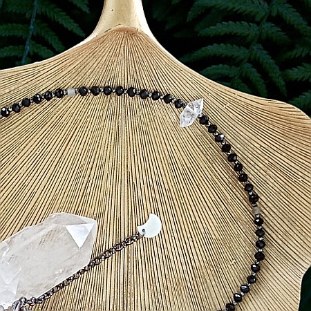 Colier Choker Hrida cu pietre semipretioase de Onix, Labradorit si diamant Herkimer [11]