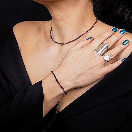Colier choker Ania din pietre semipretioase de Granat si Spinel negru, inchidere din argint 925 [1]