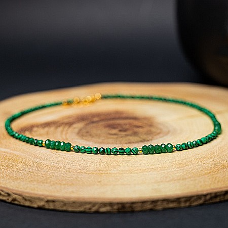 Colier Choker Vishal cu pietre sintetice de Malachit si Jad natural cu accesorii si sistem de inchidere din argint placat cu aur [5]