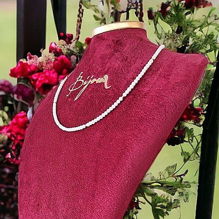 Lanturi / Coliere - Colier Cocker Kalista cu margele de Coral alb si Argint 925 placat cu Aur