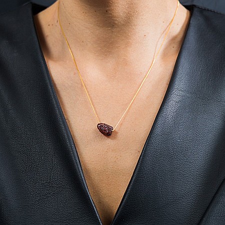 Colier delicat cu piatra naturala de Granat, Dara, placat cu aur de 18K [3]