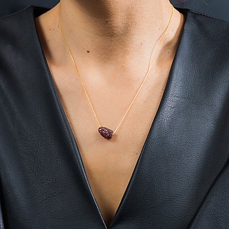 Colier delicat cu piatra naturala de Granat, Dara, placat cu aur de 18K [1]