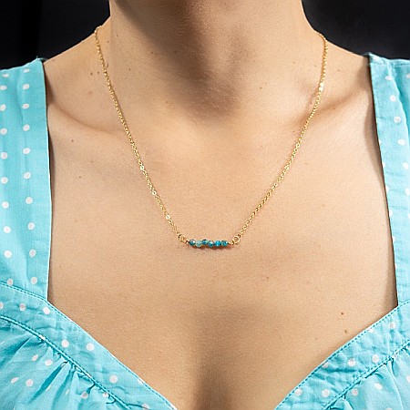 Colier dragut cu margelute mici de piatra semipretioasa de apatit, Ehan, placat cu aur de 18K [1]