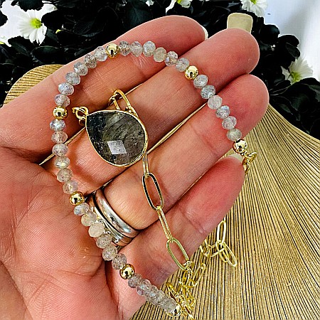 Colier lariat Kira cu piatra naturala labradorit in forma de lacrima placat cu aur [2]